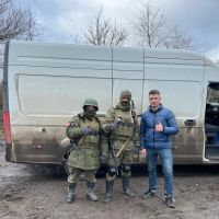 Депутат районного Совета Виталий Наумчик отвез посылки из дома иглинским бойцам